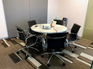 round table meeting room
