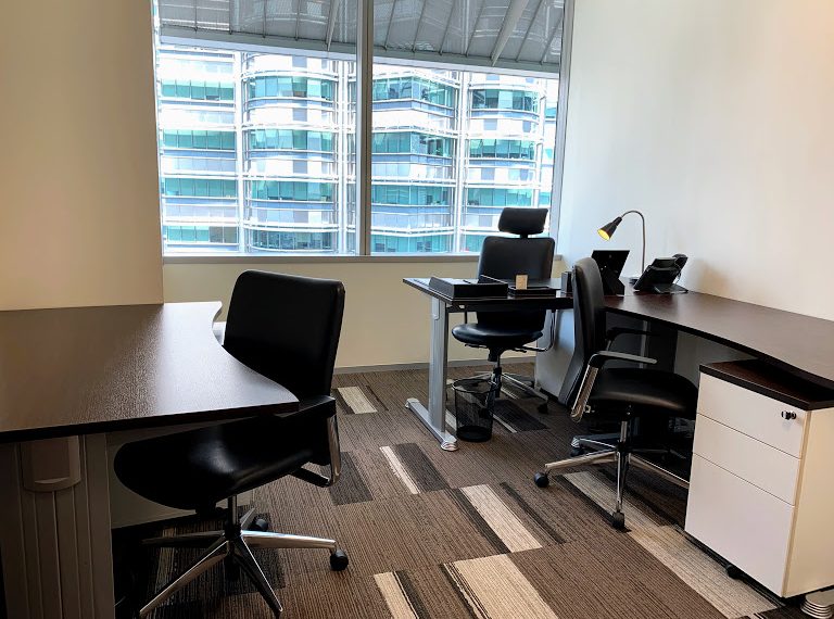 ceo-suite-private-office-serivced-co-working-space