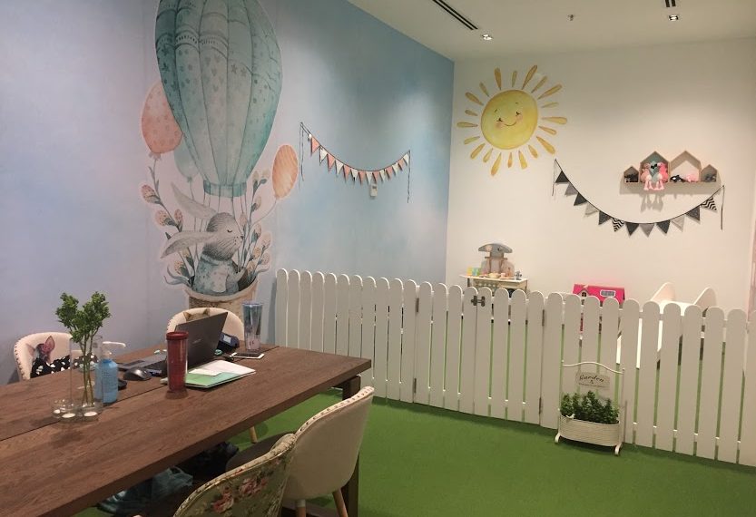play-room-kids-friendly-space-co-working-office