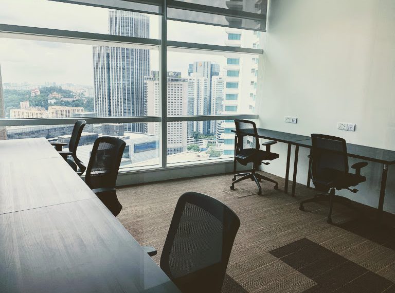 private-fully-furnished-office--rent-kl
