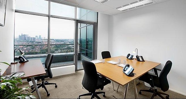 private-office-the-space-hubs-damansara